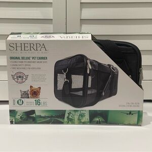 Sherpa Deluxe Medium Pet Carrier – Airline Approved for Small Dogs & Cats
